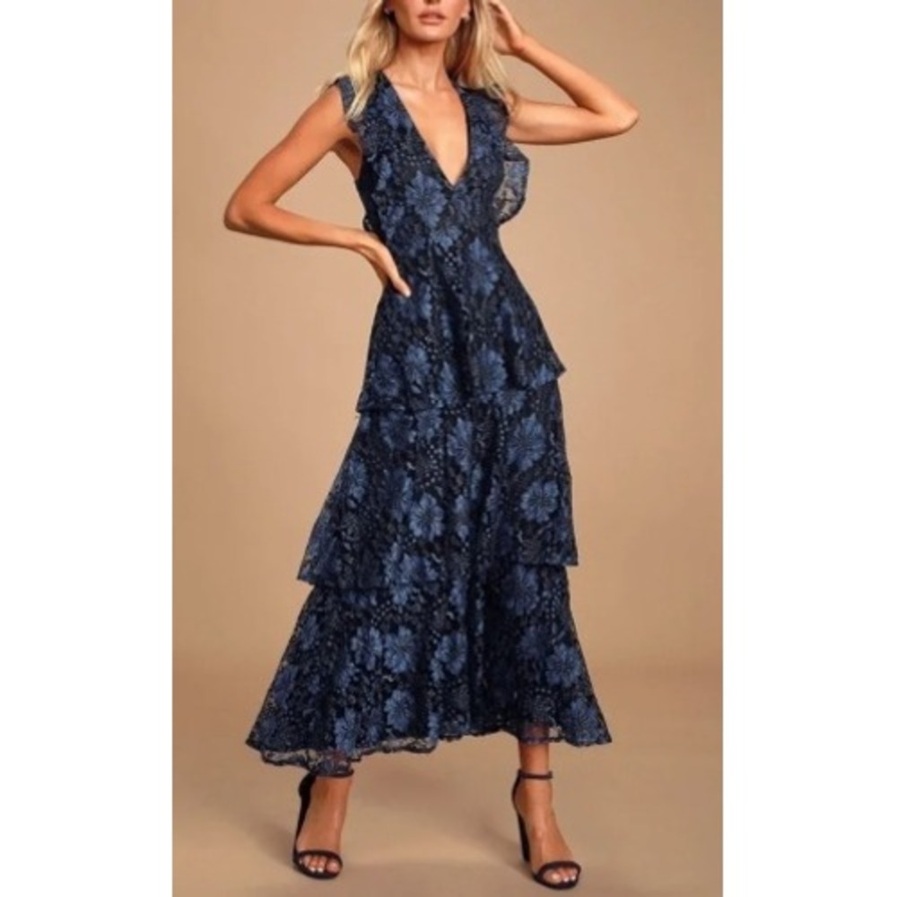 Lulus Molinetto Dress Blue Black Floral Lace Tiered Midi Dress V-Neck 2X NEW